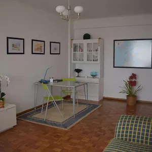 Vistas Sobre O Rio Tejo Apartment