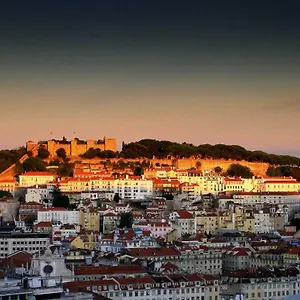 Chiado With View To The Castle Apartamento