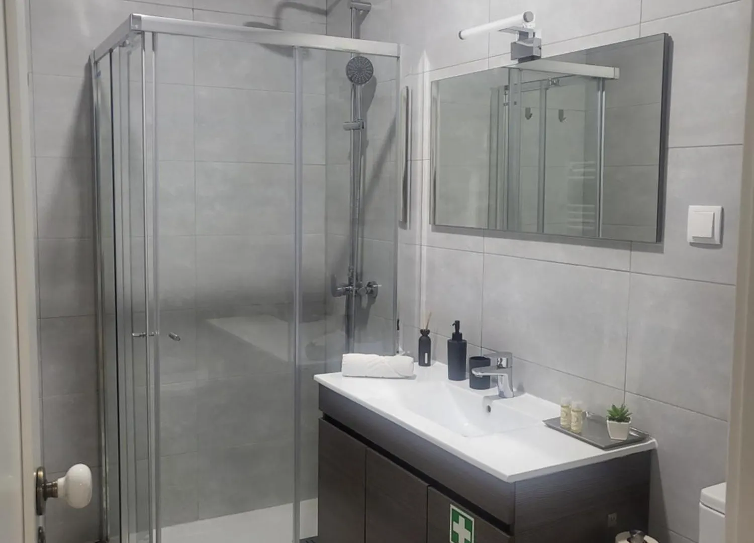 Alfama Apartments Services Lisbon