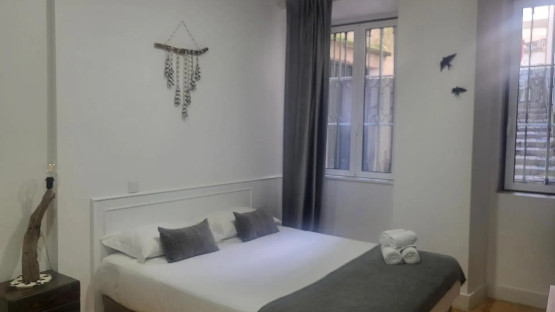 Alfama Apartments Services Lisbon