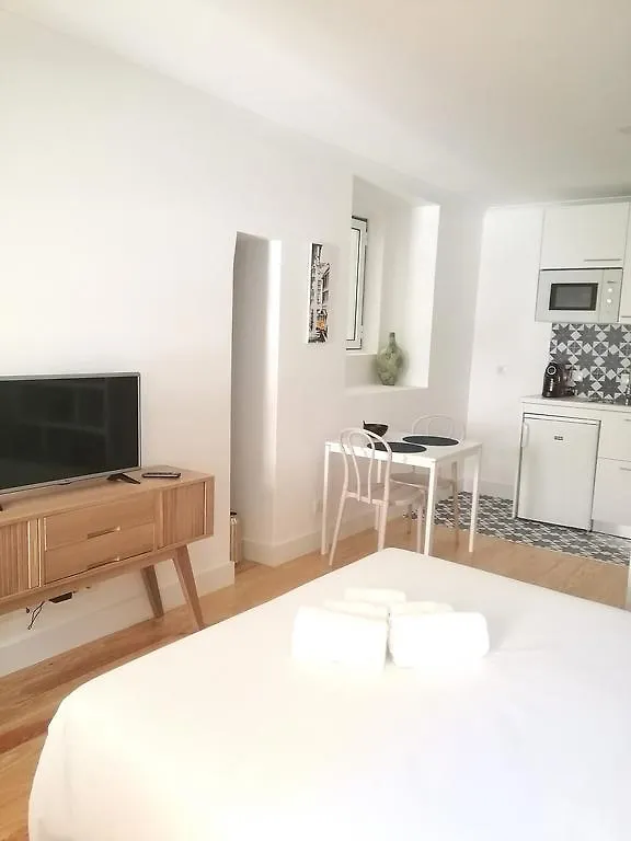 Alfama Apartments Services Lisbon