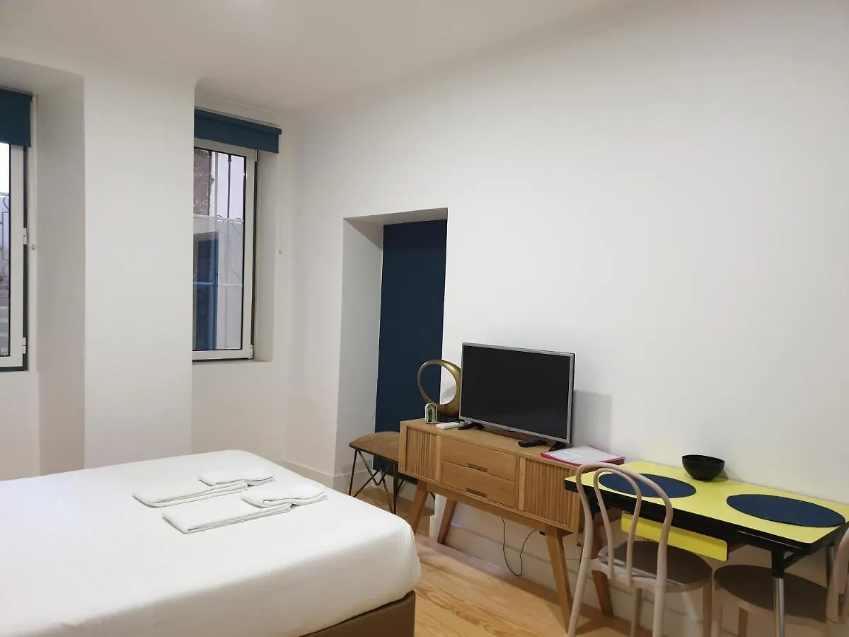 Alfama Apartments Services Lisbon